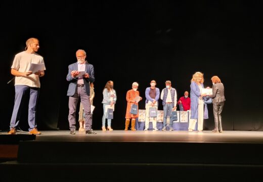 O Pazo da Cultura acolleu o acto de entrega de premios do “XXXI Certame Intercentros Concello de Narón”